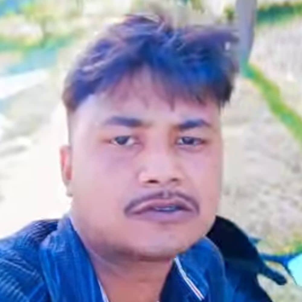 सुपौल में गाड़ी में फंसकर दबने से ड्राइवर की मौत:जामुन पेड़ से शराब लदी स्कॉर्पियो की टक्कर, गेट तोड़कर डेड बॉडी बाहर निकाला सुपौल में गाड़ी में फंसकर दबने से ड्राइवर की मौत:जामुन पेड़ से शराब लदी स्कॉर्पियो की टक्कर, गेट तोड़कर डेड बॉडी बाहर निकाला