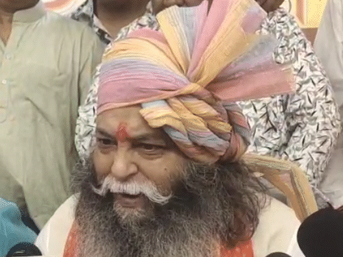 तौकीर रजा को मुर्गा बनाकर कूकड़ू-कूं कराएंगे- करणी सेना:अध्यक्ष सूरज पाल ने कहा- अखिलेश जैसे लोग दंगा भड़काते हैं तौकीर रजा को मुर्गा बनाकर कूकड़ू-कूं कराएंगे- करणी सेना:अध्यक्ष सूरज पाल ने कहा- अखिलेश जैसे लोग दंगा भड़काते हैं