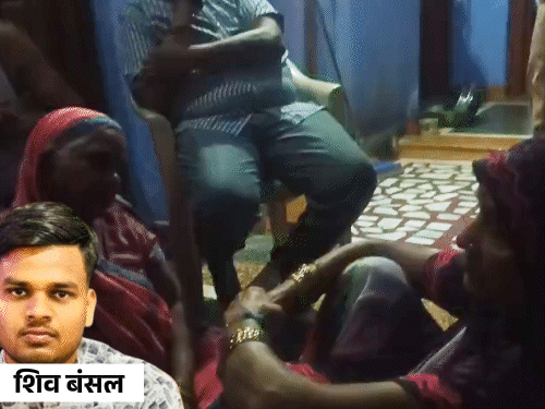 जम्मू-कश्मीर में लैंडस्लाइड से यूपी के 2 युवकों की मौत:दो दोस्त नदी में बह गए; साथी बोला- मेरी आंखों के सामने पहाड़ गिरा जम्मू-कश्मीर में लैंडस्लाइड से यूपी के 2 युवकों की मौत:दो दोस्त नदी में बह गए; साथी बोला- मेरी आंखों के सामने पहाड़ गिरा