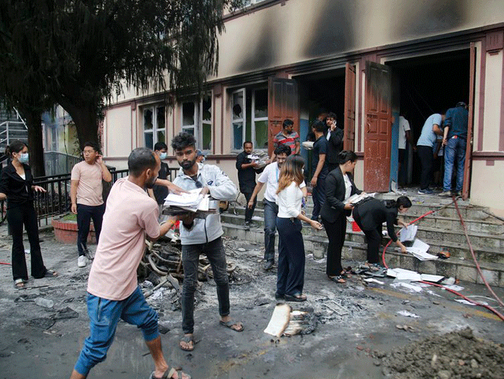नेपाल में अंतरिम PM के लिए आर्मी-Gen-Z की बातचीत जारी:कुलमान घिसिंग का नाम आगे, दावा- सुशीला कार्की के नाम पर सहमति नहीं
