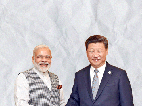 मोदी के चीन दौरे पर वर्ल्ड मीडिया:CNN ने लिखा- मोदी को रेड कार्पेट वेलकम मिला; NYT ने कहा- ट्रम्प से नाराज जिनपिंग ताकत दिखा रहे मोदी के चीन दौरे पर वर्ल्ड मीडिया:CNN ने लिखा- मोदी को रेड कार्पेट वेलकम मिला; NYT ने कहा- ट्रम्प से नाराज जिनपिंग ताकत दिखा रहे