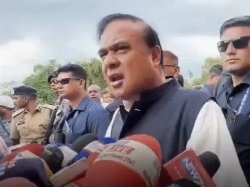 अरशद मदनी बोले- बेदखली अभियान दुर्भाग्यपूर्ण:सुप्रीम कोर्ट के नियमों का उल्लंघन; असम CM ने कहा- मदनी खुदा नहीं, ज्यादा किया तो जेल भेज दूंगा