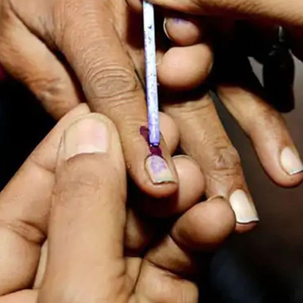 घाटशिला विधानसभा उपचुनाव, 11 नवंबर को वोटिंग:14 नवंबर को आएगा परिणाम, पूर्व शिक्षा मंत्री के निधन के बाद खाली हुई है सीट घाटशिला विधानसभा उपचुनाव, 11 नवंबर को वोटिंग:14 नवंबर को आएगा परिणाम, पूर्व शिक्षा मंत्री के निधन के बाद खाली हुई है सीट