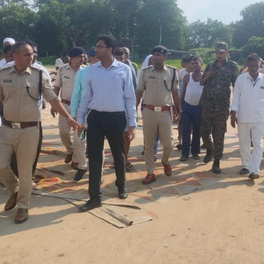 गया में दुर्गा पूजा पर ट्रैफिक नियमों में बदलाव:भीड़ नियंत्रण के लिए रास्ता डायवर्ट, बड़ी गाड़ी सुबह से नहीं चलेगी