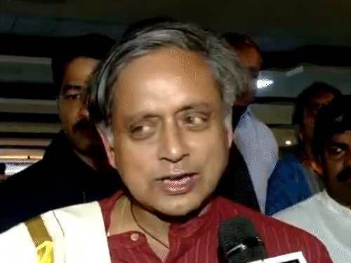 ट्रम्प को मोदी का जवाब, थरूर बोले-नए लहजे का स्वागत:अमेरिकी राष्ट्रपति-स्टाफ ने भारत का अपमान किया, इसे इतनी जल्दी माफ नहीं कर सकते ट्रम्प को मोदी का जवाब, थरूर बोले-नए लहजे का स्वागत:अमेरिकी राष्ट्रपति-स्टाफ ने भारत का अपमान किया, इसे इतनी जल्दी माफ नहीं कर सकते