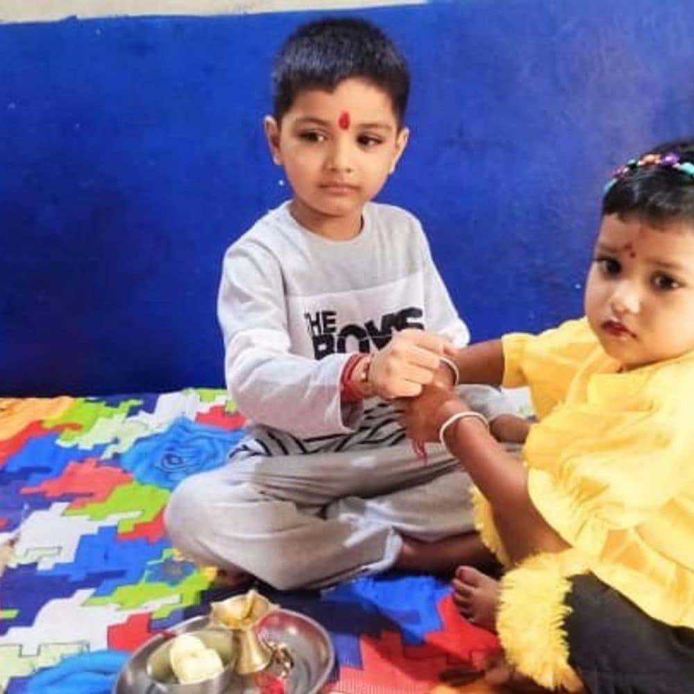 गिरिडीह में डोभा में डूबने से दो मासूमों की मौत:खेल-खेल में दोनों का पैर फिसला, गहरे पानी में डूब गए, डॉक्टरों ने मृत घोषित किया