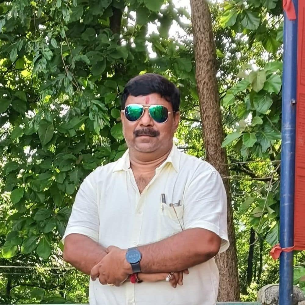 बेतिया में MLA पुत्र का रिश्वत मांगने का ऑडियो वायरल:3 लाख में बस 10 हजार विधायक का, सिस्टम क्या होता है हम बता देंगे बेतिया में MLA पुत्र का रिश्वत मांगने का ऑडियो वायरल:3 लाख में बस 10 हजार विधायक का, सिस्टम क्या होता है हम बता देंगे