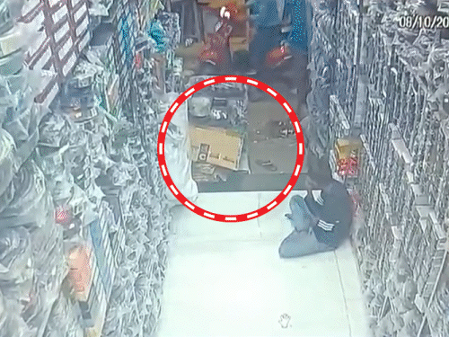 कानपुर में धमाका का CCTV सामने आया:स्कूटी में नहीं हुआ था विस्फोट, ATS और मिलिट्री इंटेलिजेंस ने इनुपट जुटाए