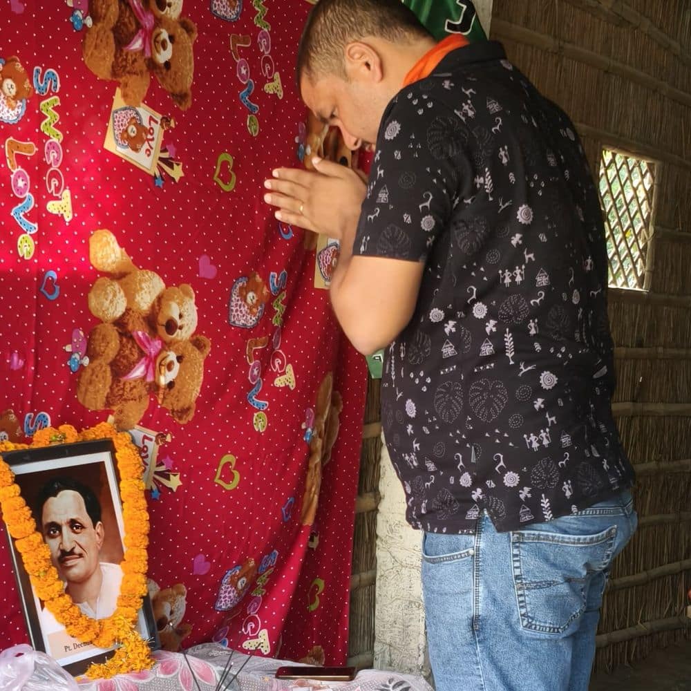 समस्तीपुर में पंडित दीनदयाल उपाध्याय की जयंती मनाई गई:बीजेपी युवा मोर्चा ने दी श्रद्धांजलि, कहा- महान विचारक नेता और समाज सुधारक थे समस्तीपुर में पंडित दीनदयाल उपाध्याय की जयंती मनाई गई:बीजेपी युवा मोर्चा ने दी श्रद्धांजलि, कहा- महान विचारक नेता और समाज सुधारक थे