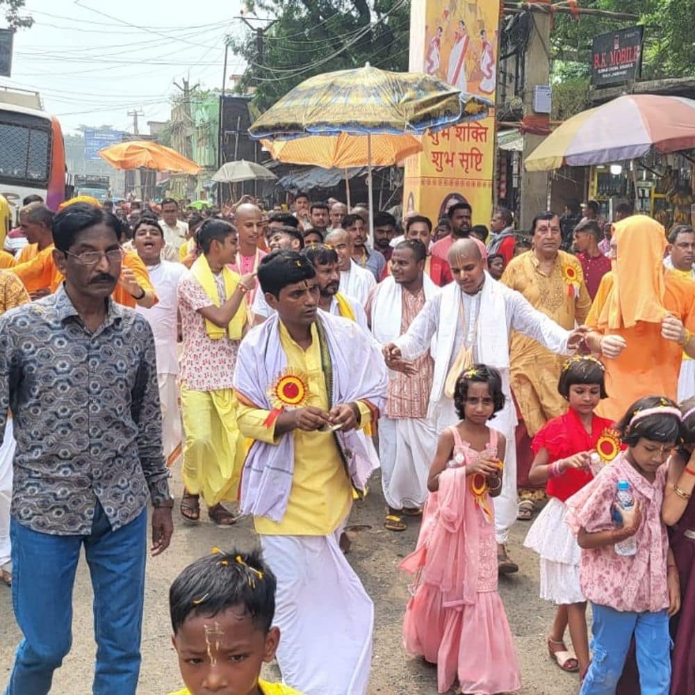 पाकुड़ में शरद पूर्णिमा पर लक्ष्मी पूजा:धूमधाम से हुई मां लक्ष्मी की पूजा-अर्चना, रजत जयंती भी मनाई गई