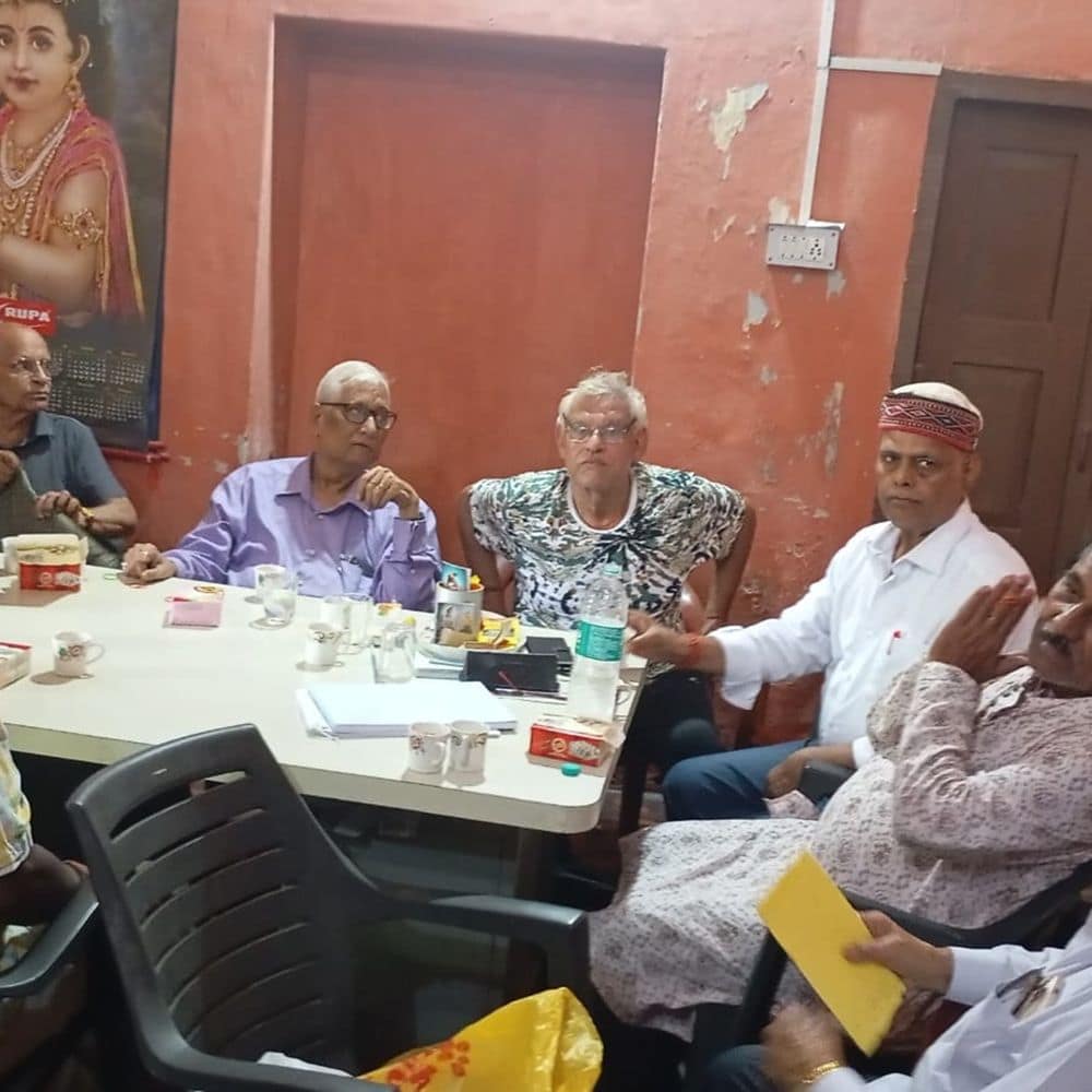 पे रिवीजन के अनुसार नहीं मिल रही पेंशन:रिटायर्ड विवि शिक्षकों ने कहा- जल्द मांग पूरी नहीं हुई तो करेंगे आंदोलन