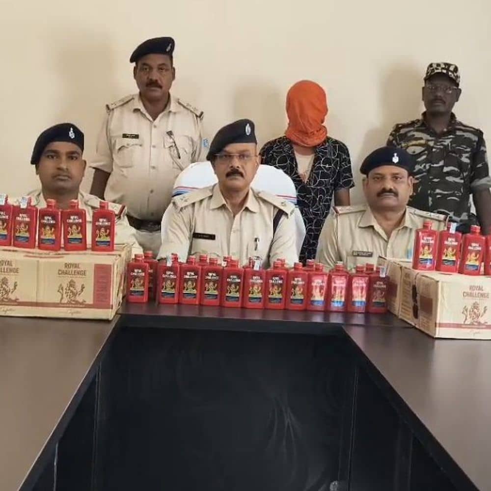 धनबाद में 6000 बोतल विदेशी शराब जब्त:आसनसोल से बिहार ले जाई जा रही शराब, पिकअप चालक गिरफ्तार धनबाद में 6000 बोतल विदेशी शराब जब्त:आसनसोल से बिहार ले जाई जा रही शराब, पिकअप चालक गिरफ्तार