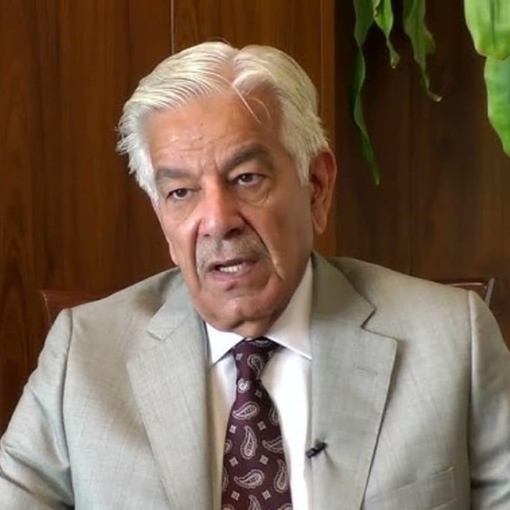 पाकिस्तानी सेना के बाद रक्षामंत्री की भारत को धमकी:कहा- अब जंग हुई तो भारत अपने ही फाइटर जेट्स के मलबे में दब जाएगा पाकिस्तानी सेना के बाद रक्षामंत्री की भारत को धमकी:कहा- अब जंग हुई तो भारत अपने ही फाइटर जेट्स के मलबे में दब जाएगा