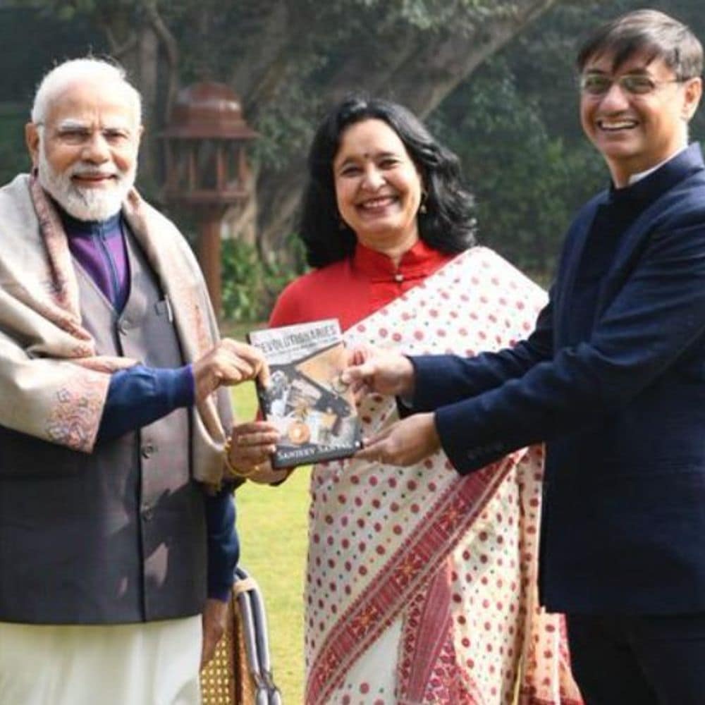 PM के एडवाइजर बोले- विकसित भारत में ज्यूडिशियल सिस्टम बाधा:माई लॉर्ड शब्द अंग्रेजों ने दिया, इसे बदलना चाहिए; कोर्ट में महीनों तक छुट्टी गलत PM के एडवाइजर बोले- विकसित भारत में ज्यूडिशियल सिस्टम बाधा:माई लॉर्ड शब्द अंग्रेजों ने दिया, इसे बदलना चाहिए; कोर्ट में महीनों तक छुट्टी गलत