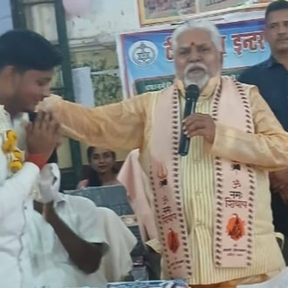 परीक्षा पे चर्चा में चुने गए विराज सम्मानित:छात्र ने कहा- मैं जो भी हूं, अपने स्कूल और शिक्षकों की बदौलत हूं