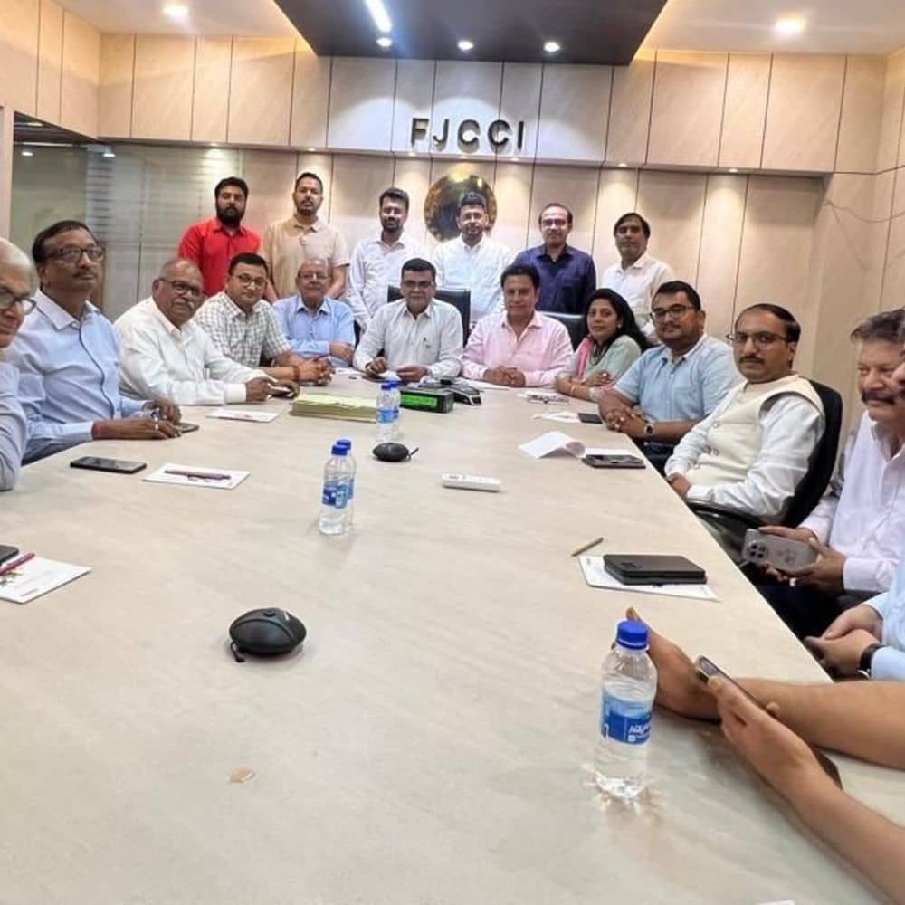 राज्य में पहली बार डिफेंस एक्सपो 17 सितंबर से, व्यापारी लाभ उठाएं : परेश राज्य में पहली बार डिफेंस एक्सपो 17 सितंबर से, व्यापारी लाभ उठाएं : परेश