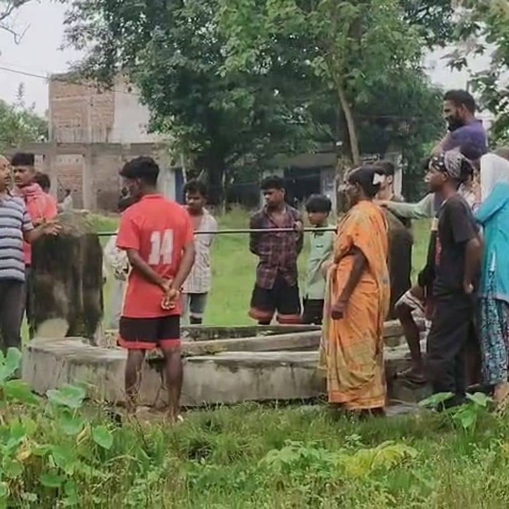 दो दिन से लापता व्यक्ति का शव कुएं में मिला:बुधवार रात 12 बजे निकला था घर से, डूबने से मौत की आशंका दो दिन से लापता व्यक्ति का शव कुएं में मिला:बुधवार रात 12 बजे निकला था घर से, डूबने से मौत की आशंका