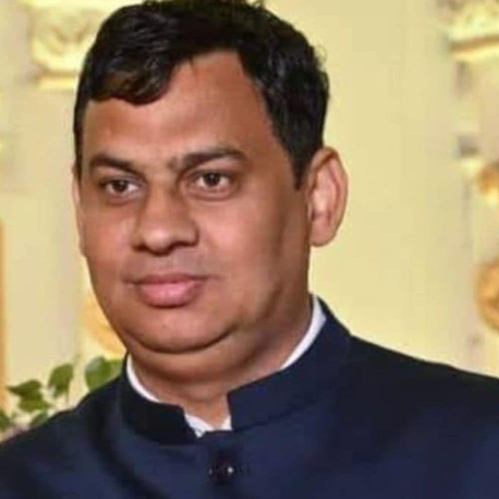 समालखा पूर्व विधायक मच्छरौली के भाई का निधन:झारखंड में दिमागी नस फटने से बीमार, दिल्ली में ली अंतिम सांस समालखा पूर्व विधायक मच्छरौली के भाई का निधन:झारखंड में दिमागी नस फटने से बीमार, दिल्ली में ली अंतिम सांस
