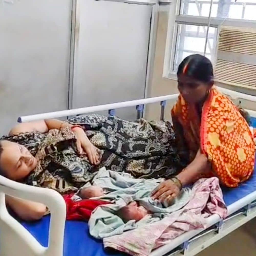 स्वतंत्रता दिवस पर महिला ने दिया 3 बच्चों को जन्म:शेखपुरा सदर अस्पताल में डिलीवरी, तीनों में 2 बेटियां और 1 बेटा स्वतंत्रता दिवस पर महिला ने दिया 3 बच्चों को जन्म:शेखपुरा सदर अस्पताल में डिलीवरी, तीनों में 2 बेटियां और 1 बेटा