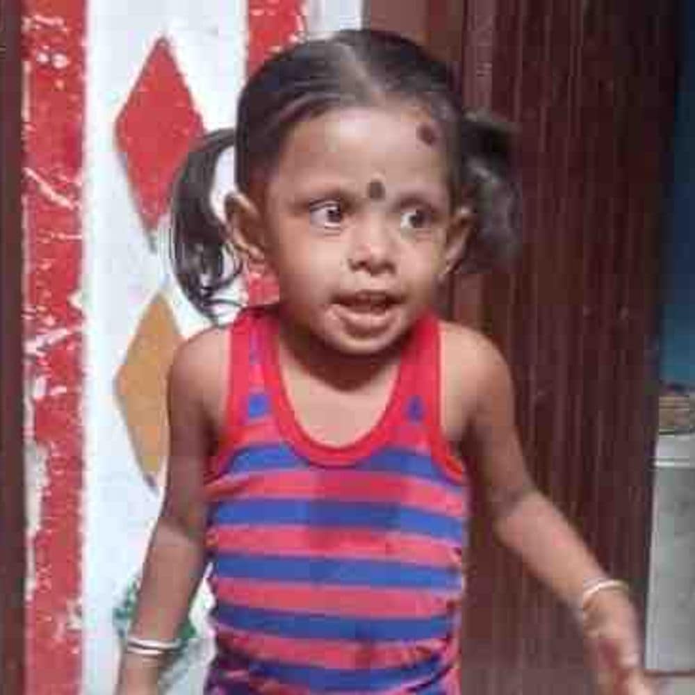शिवहर के पिपराही अस्पताल से 18 महीने की बच्ची गायब:मां के साथ अस्पताल आई थी, परिजनों ने प्रशासन से सहयोग नहीं मिलने का लगाया आरोप शिवहर के पिपराही अस्पताल से 18 महीने की बच्ची गायब:मां के साथ अस्पताल आई थी, परिजनों ने प्रशासन से सहयोग नहीं मिलने का लगाया आरोप