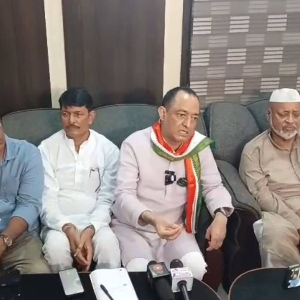 राहुल गांधी 24 अगस्त को अररिया पहुंचेंगे:वोटर अधिकार यात्रा में होंगे शामिल, तेजस्वी यादव भी रहेंगे मौजूद राहुल गांधी 24 अगस्त को अररिया पहुंचेंगे:वोटर अधिकार यात्रा में होंगे शामिल, तेजस्वी यादव भी रहेंगे मौजूद