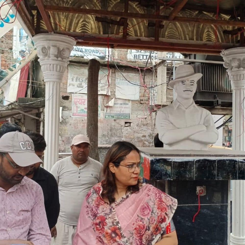 शहीद भगत सिंह स्मारक को मिलेगा नया रूप:बेतिया में 14.89 लाख की योजना से होगा मॉर्डना लाइटिंग, अगले माह होगा लोकार्पण शहीद भगत सिंह स्मारक को मिलेगा नया रूप:बेतिया में 14.89 लाख की योजना से होगा मॉर्डना लाइटिंग, अगले माह होगा लोकार्पण