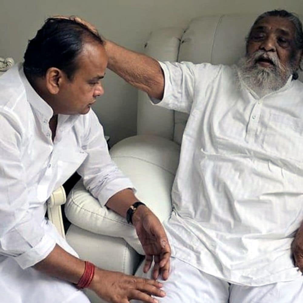 ​​​​​​​’सिर्फ झारखंड नहीं बल्कि पूरे देश के लिए अपूरणीय क्षति’:स्वास्थ्य मंत्री ने कहा-झारखंड का सूरज सुबह उगने से पहले ही हमेशा के लिए अस्त हो गया