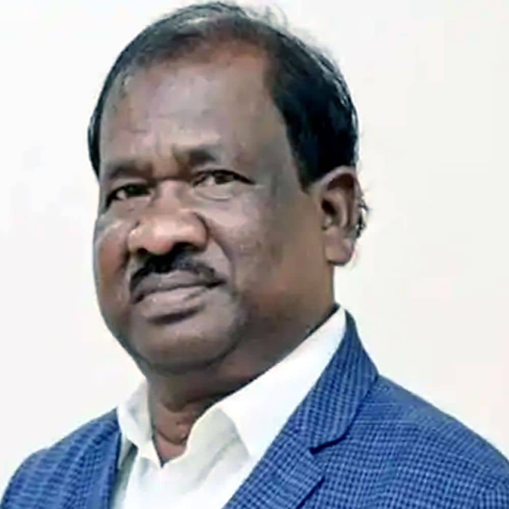 झारखंड के शिक्षा मंत्री रामदास सोरेन का निधन:बाथरूम में फिसलकर गिरने से सिर में आई थी चोट, दिल्ली में चल रहा था इलाज झारखंड के शिक्षा मंत्री रामदास सोरेन का निधन:बाथरूम में फिसलकर गिरने से सिर में आई थी चोट, दिल्ली में चल रहा था इलाज