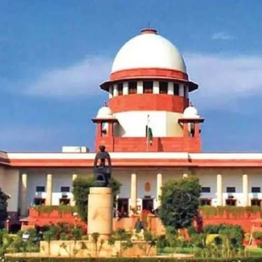 बांके बिहारी प्रबंधन के लिए गठित की कमेटी:हाईकोर्ट के रिटायर्ड जज की अध्यक्षता में कमेटी बनी, निर्णय होने तक प्रबंधन संभालेगी