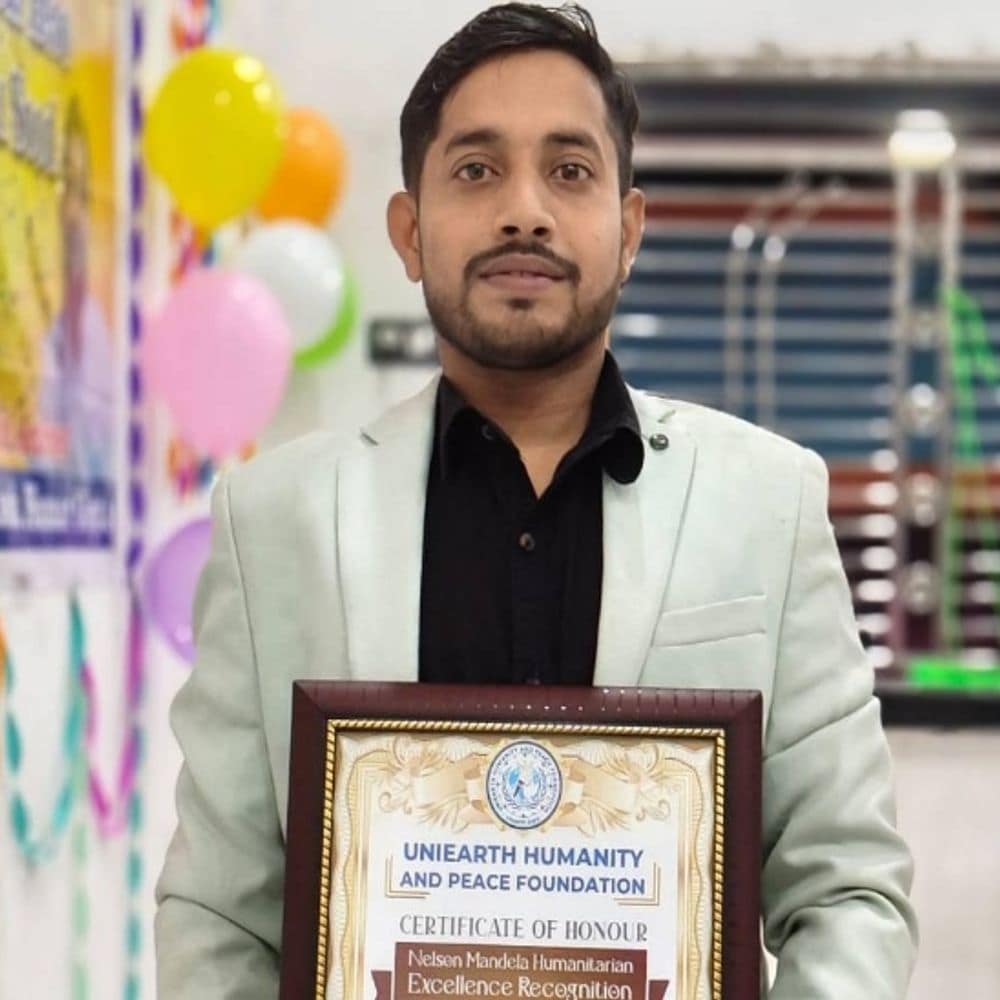 झारखंड के विकास को मिला सम्मान:नेल्सन मंडेला ह्यूमैनिटेरियन एक्सीलेंस सम्मान से सम्मानित हुए बेरमो के विकास गुप्ता