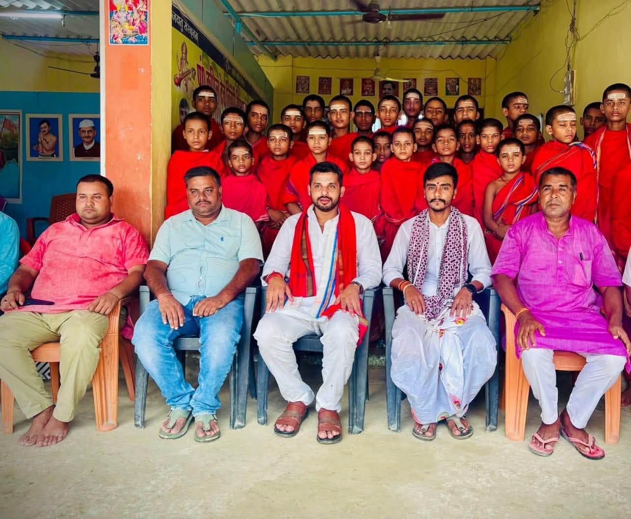 वेद विद्यालय में मना तीसरा वार्षिकोत्सव