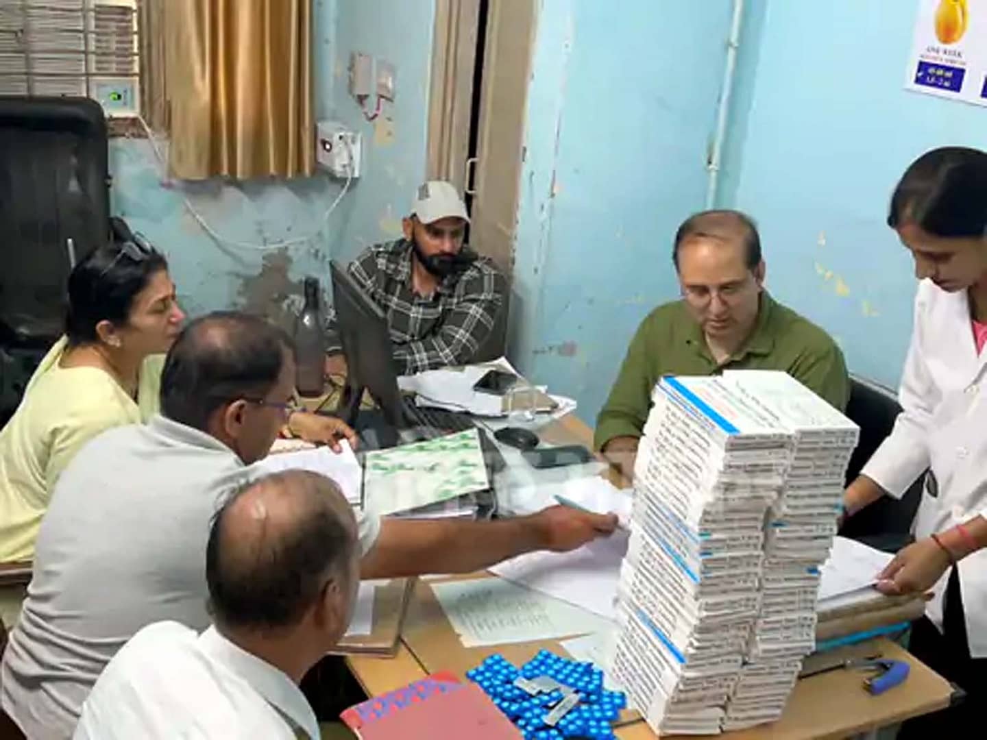 हिसार : सीएम फ्लाइंग का सीएचसी सिसाय में छापा, कई मिले गैर हाजिर