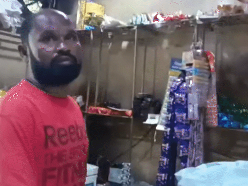 परसुडीह में चोरी का प्रयास असफल:मॉर्निंग वॉक पर निकले लोगों ने एक को पकड़ा, दूसरा फरार; पुलिस कर रही पूछताछ परसुडीह में चोरी का प्रयास असफल:मॉर्निंग वॉक पर निकले लोगों ने एक को पकड़ा, दूसरा फरार; पुलिस कर रही पूछताछ