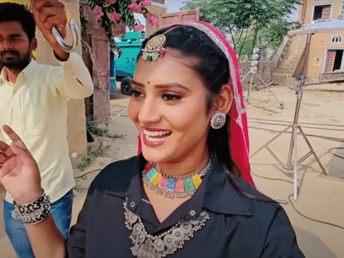 यू-ट्यूबर शिवानी ने अपना VIDEO बनाया तो 2 लाख कमाए:टिकटॉक बैन हुआ तो टूट गईं; अब हर एक वीडियो की कमाई औसत 40 हजार