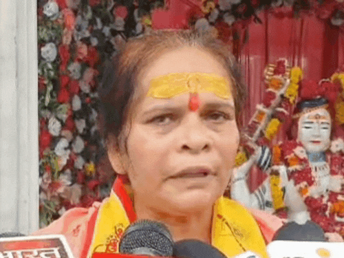 साध्वी प्राची बोलीं- 4 ब्वॉयफ्रेंड रखने पर घर नहीं बसेगा:मुजफ्फरनगर में कहा- मेरठ का सौरभ, इंदौर का राजा रघुवंशी इसी चक्कर में मारा गया
