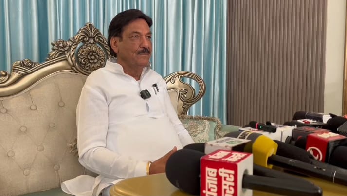 सिरसा: इस्तीफे पर स्वयं स्थिति साफ करें पूर्व उपराष्ट्रपति: रणजीत सिंह