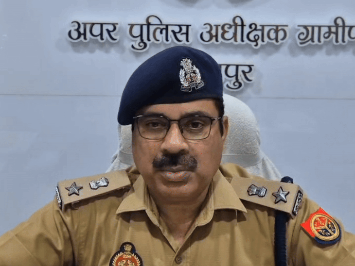 ‘महाकुंभ का प्रसाद है मेरा ये अवार्ड’:एडिशनल SP शैलेंद्र सिंह को मिला राष्ट्रपति से पुरस्कार, बोले-मां गंगा की कृपा ‘महाकुंभ का प्रसाद है मेरा ये अवार्ड’:एडिशनल SP शैलेंद्र सिंह को मिला राष्ट्रपति से पुरस्कार, बोले-मां गंगा की कृपा